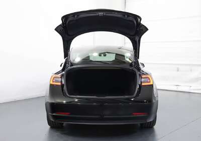 2019 Tesla Model 3 PERFORMANCE