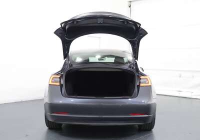 2020 Tesla Model 3 Performance