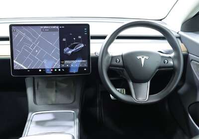 2020 Tesla Model 3 Performance