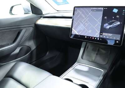 2020 Tesla Model 3 Performance