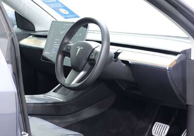 2020 Tesla Model 3 Performance