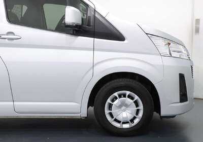 2021 Toyota Hiace 
