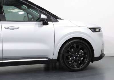 2022 Kia Carnival Platinum