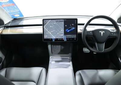 2021 Tesla Model 3 PERFORMANCE