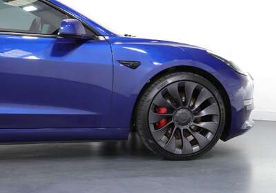 2021 Tesla Model 3 PERFORMANCE