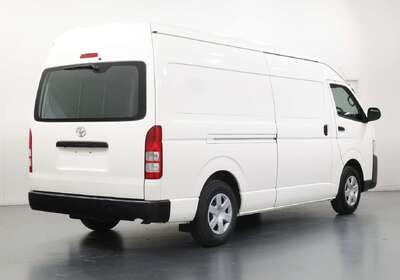 2014 Toyota Hiace SLWB