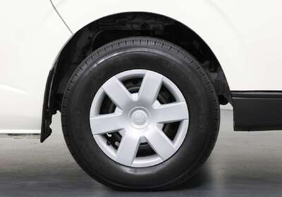 2014 Toyota Hiace SLWB