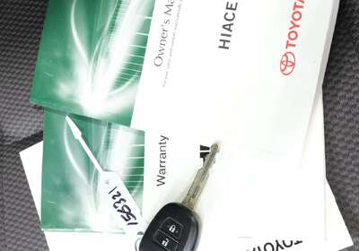 2014 Toyota Hiace SLWB