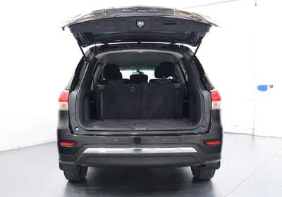 2016 Nissan Pathfinder ST