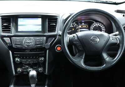 2016 Nissan Pathfinder ST