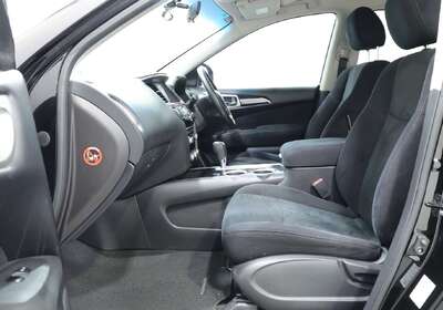 2016 Nissan Pathfinder ST