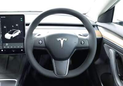 2021 Tesla Model 3 STANDARD RANGE PLUS RWD