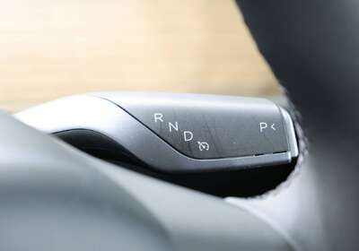 2021 Tesla Model 3 STANDARD RANGE PLUS RWD