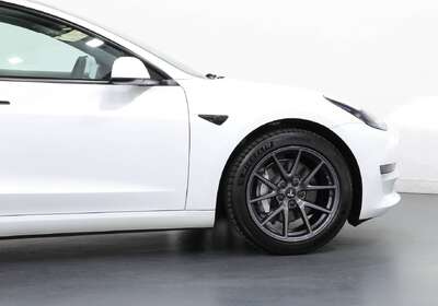 2021 Tesla Model 3 STANDARD RANGE PLUS RWD