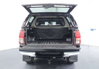 2019 Toyota Hilux SR5