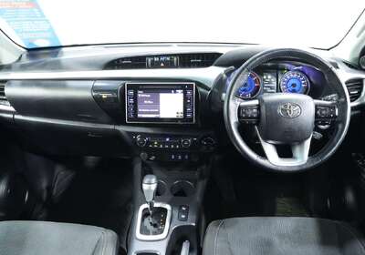 2019 Toyota Hilux SR5