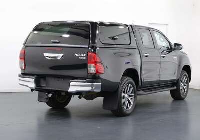 2019 Toyota Hilux SR5