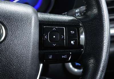 2019 Toyota Hilux SR5