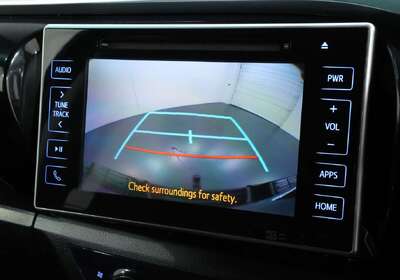 2019 Toyota Hilux SR5