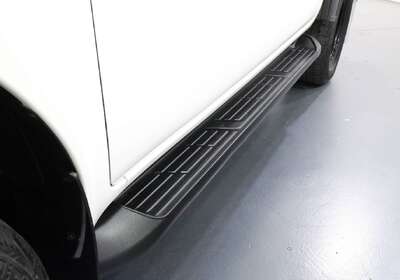 2022 Toyota Hilux SR