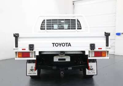 2021 Toyota Hilux SR