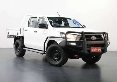 2021 Toyota Hilux SR