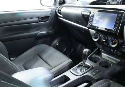 2021 Toyota Hilux SR