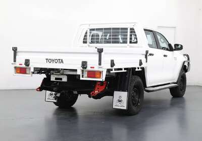 2021 Toyota Hilux SR
