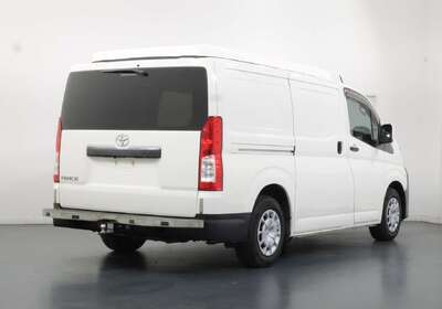 2019 Toyota Hiace 