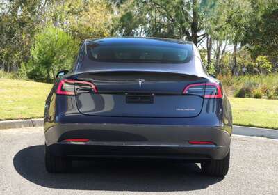 2019 Tesla Model 3 Performance