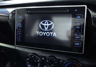 2018 Toyota Hilux SR