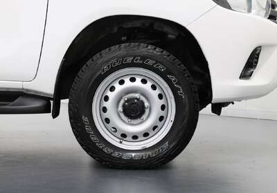 2018 Toyota Hilux SR