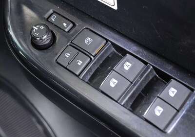 2021 Toyota Hilux SR5