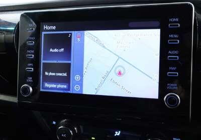 2021 Toyota Hilux SR5