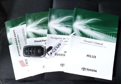 2021 Toyota Hilux SR5