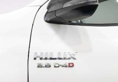 2018 Toyota Hilux SR