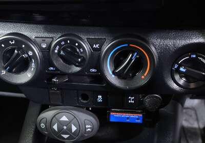 2018 Toyota Hilux SR