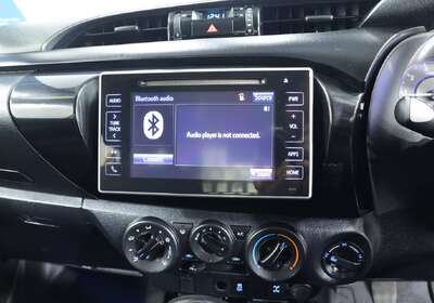 2018 Toyota Hilux SR