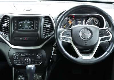 2017 Jeep Cherokee Longitude