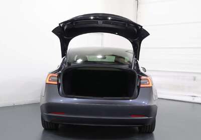 2019 Tesla Model 3 PERFORMANCE