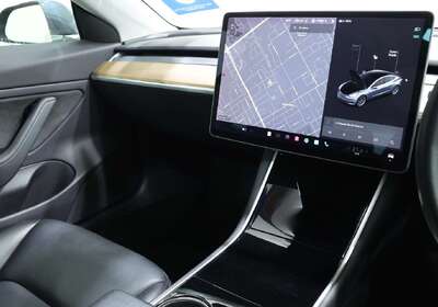 2019 Tesla Model 3 PERFORMANCE