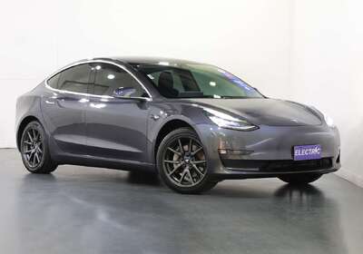 2019 Tesla Model 3 PERFORMANCE