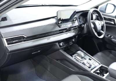 2023 Mitsubishi Outlander LS