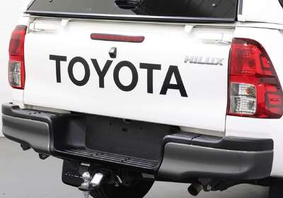 2021 Toyota Hilux SR