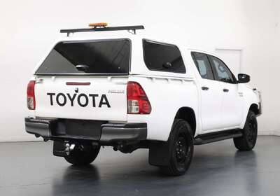 2021 Toyota Hilux SR