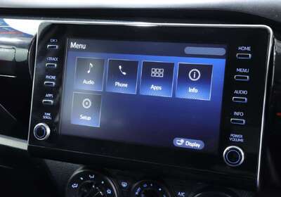 2021 Toyota Hilux SR