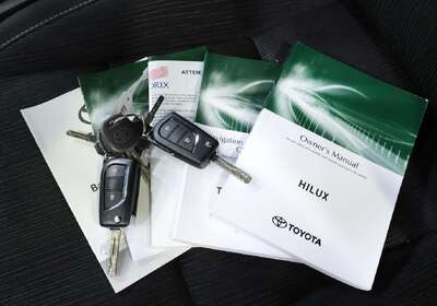 2021 Toyota Hilux SR