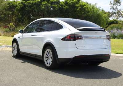 2017 Tesla Model X 100D