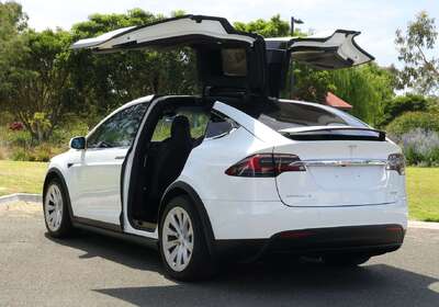 2017 Tesla Model X 100D