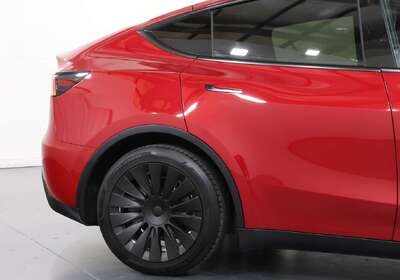 2022 Tesla Model Y Rear-Wheel Drive